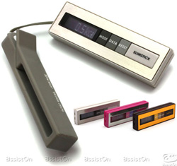 Illustration for article titled Seiko Spectrum Bracelet Watch Uses E-Ink, Looks Scary Cool